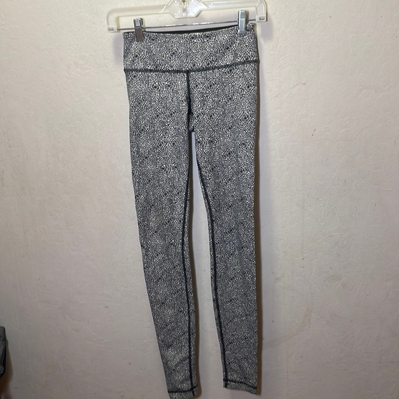 Lululemon Wunder Under Pant Plush Petal Deep Coal Ghost Size 2 - Picture 1 of 9